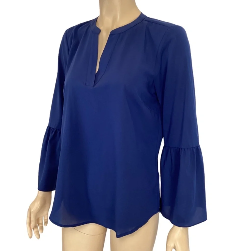 J Crew bell sleeve blouse size XS Xsmall‎